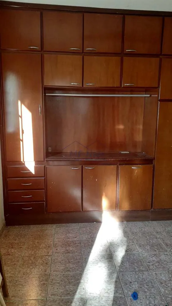 Casa, 3 quartos, 240 m² - Foto 4