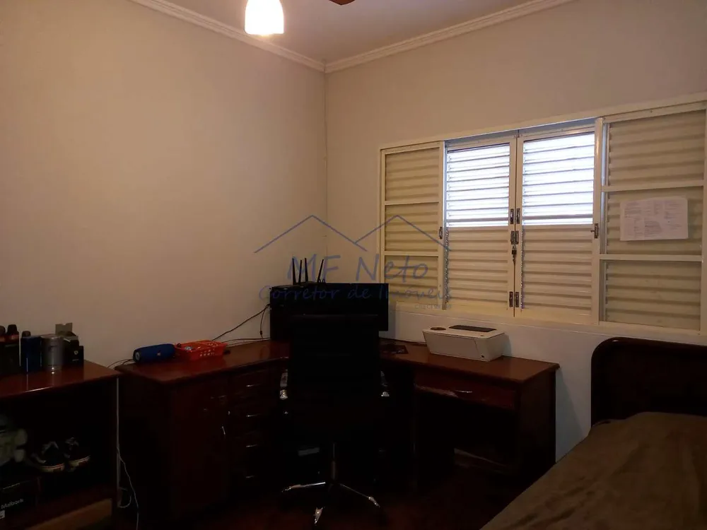 Casa, 3 quartos, 240 m² - Foto 2