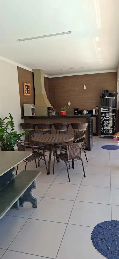Casa, 2 quartos, 300 m² - Foto 1