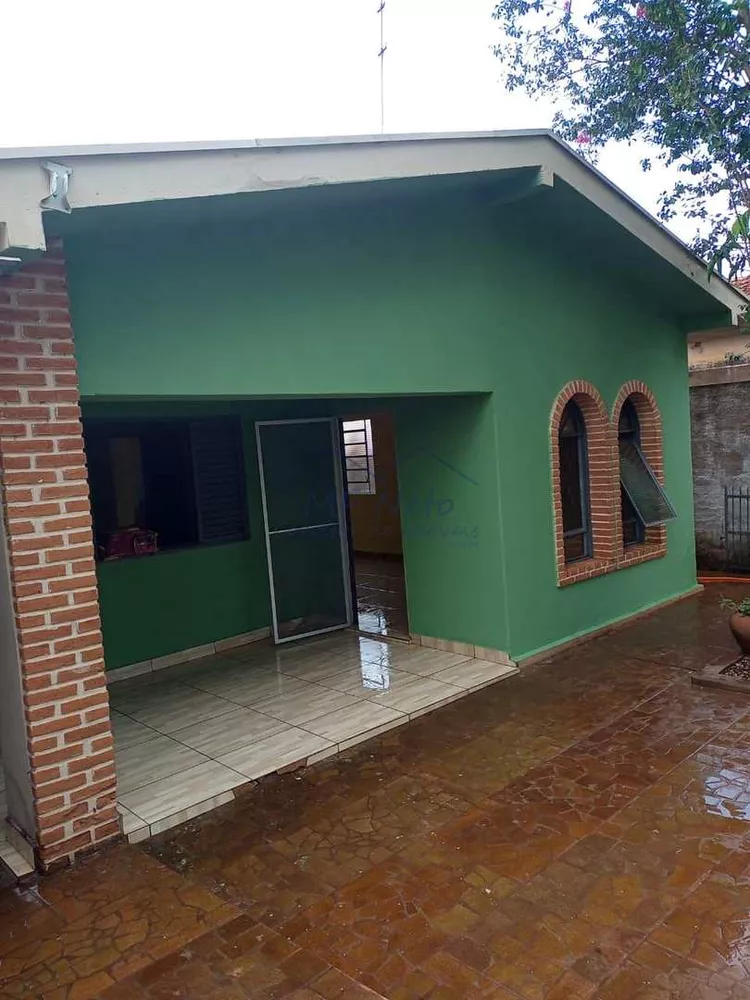 Casa à venda com 2 quartos, 300m² - Foto 2