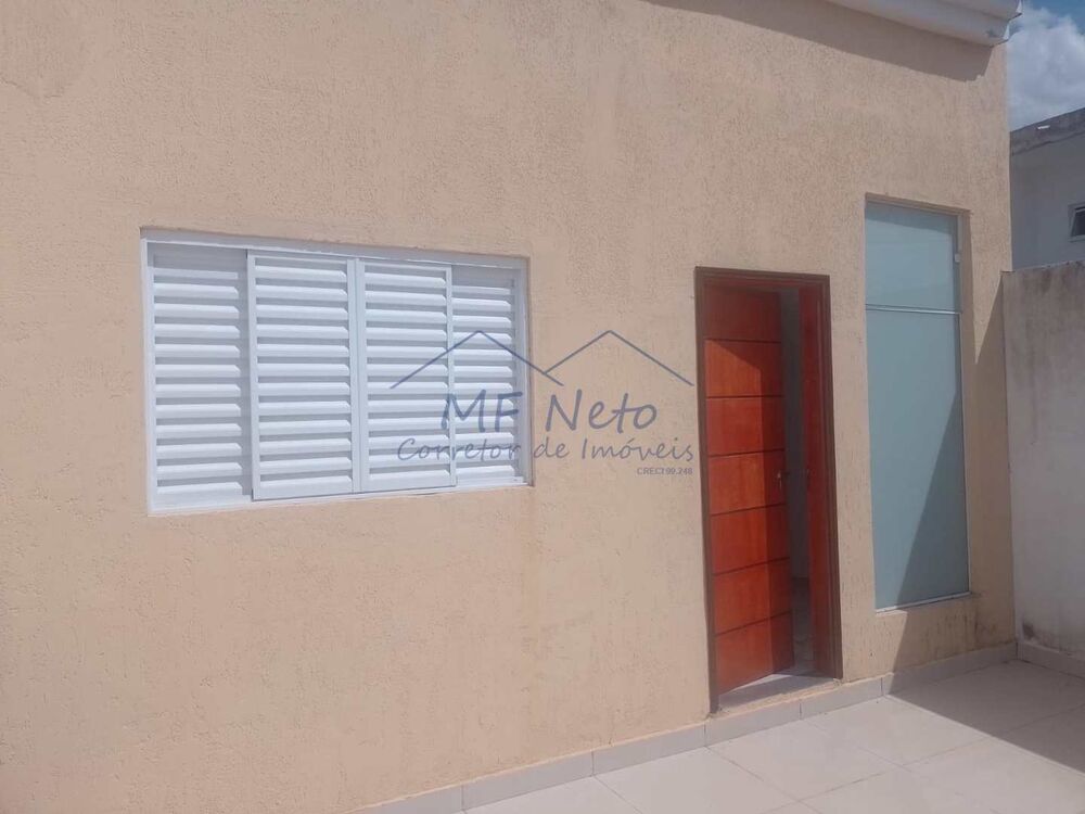 Casa à venda com 2 quartos, 250m² - Foto 2