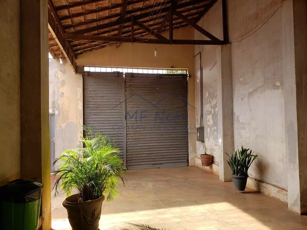 Sobrado à venda com 2 quartos, 313m² - Foto 3