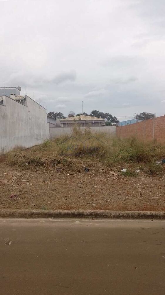 Terreno à venda, 250m² - Foto 1