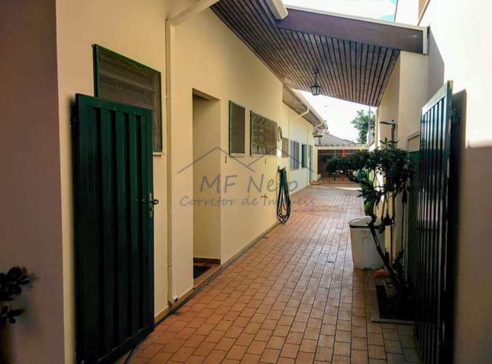 Casa à venda com 3 quartos, 422m² - Foto 3