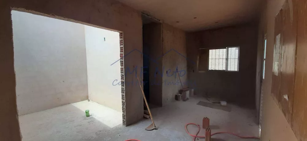 Casa à venda com 2 quartos, 250m² - Foto 7