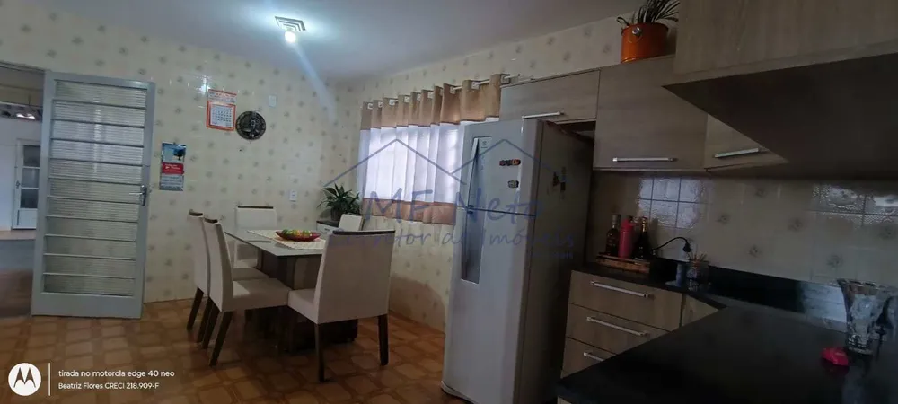 Casa, 3 quartos, 272 m² - Foto 1