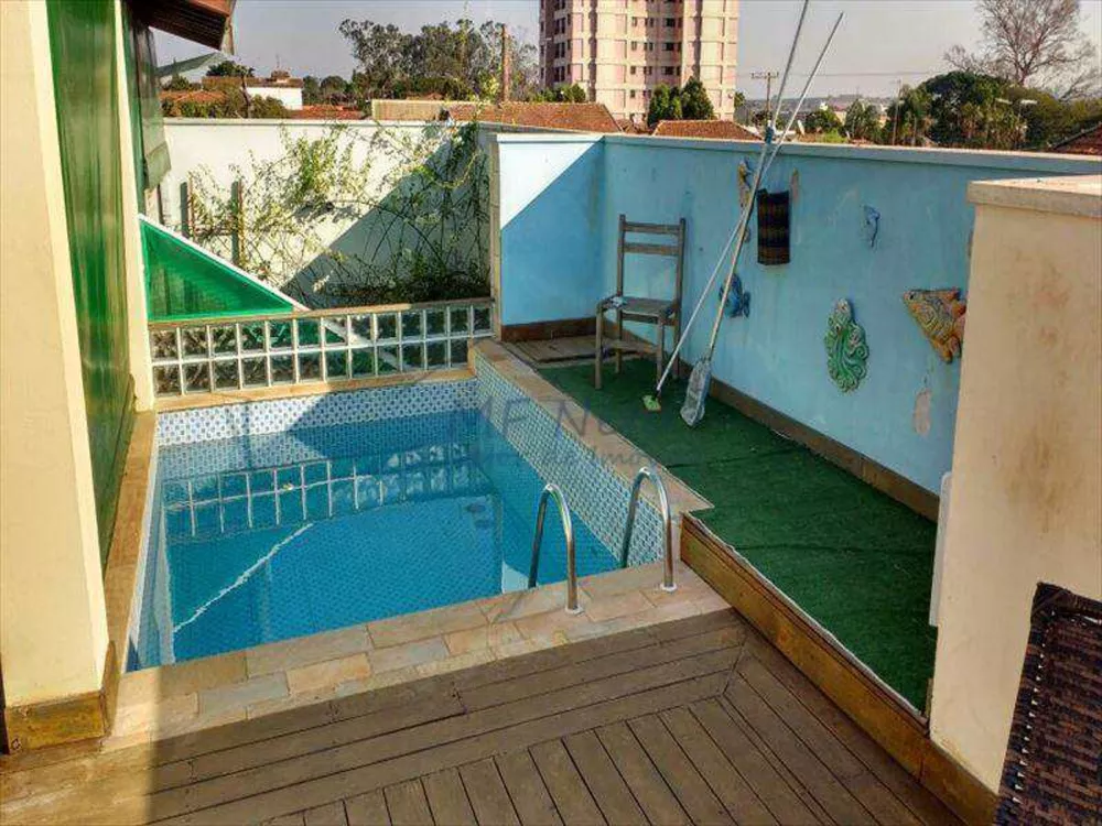 Casa à venda com 4 quartos, 400m² - Foto 1