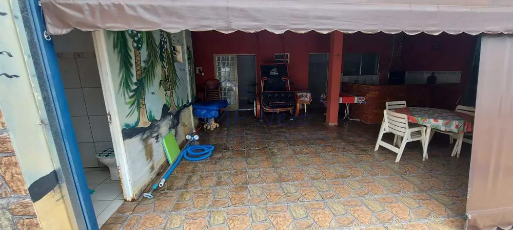 Casa, 1 quarto, 250 m² - Foto 2
