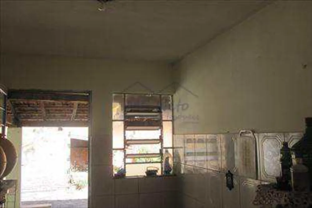 Casa, 2 quartos, 200 m² - Foto 6