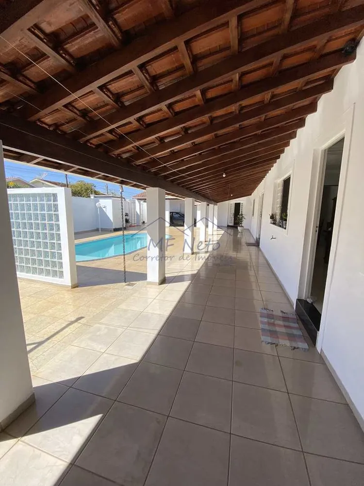 Casa, 3 quartos, 258 m² - Foto 4