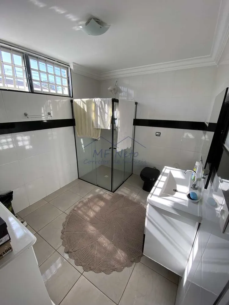 Casa, 3 quartos, 258 m² - Foto 3