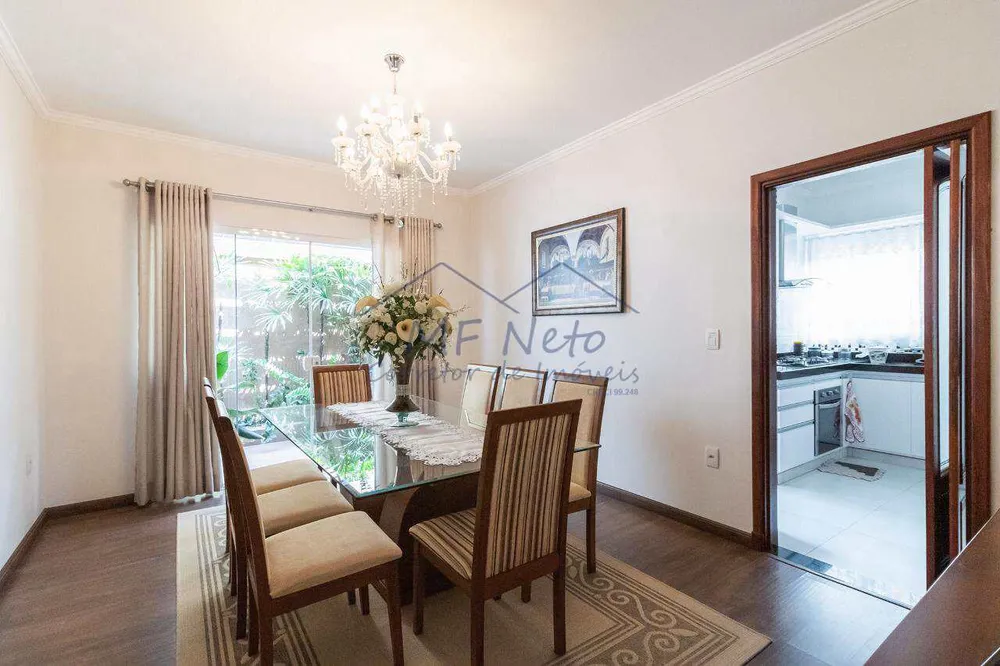 Casa, 4 quartos, 414 m² - Foto 1