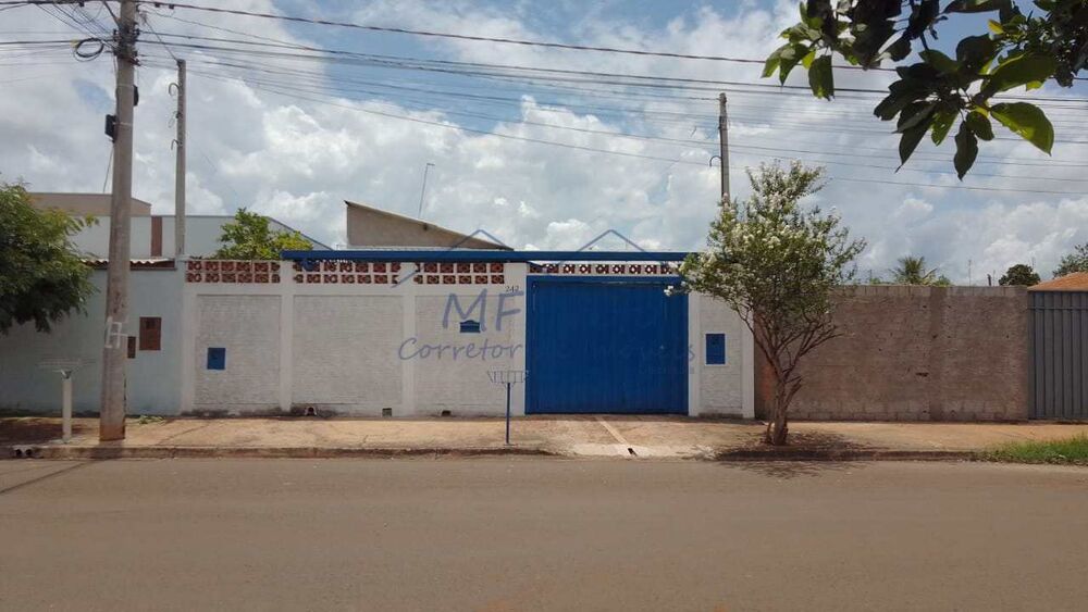 Casa, 3 quartos, 263 m² - Foto 1