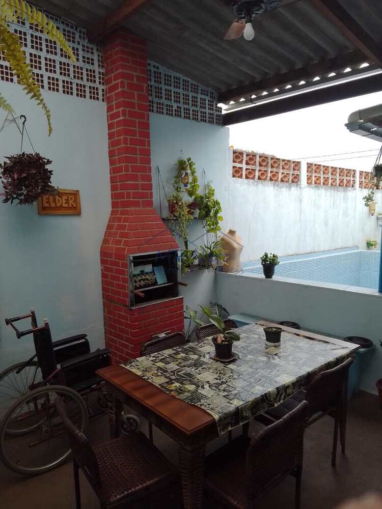 Casa, 3 quartos, 263 m² - Foto 3