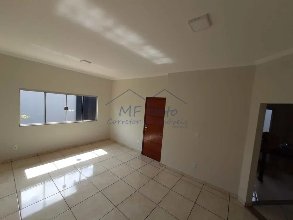 Casa, 3 quartos, 250 m² - Foto 3