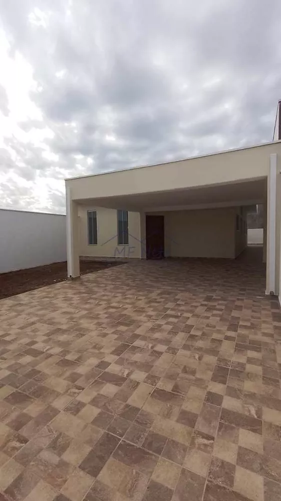 Casa à venda com 3 quartos, 290m² - Foto 4