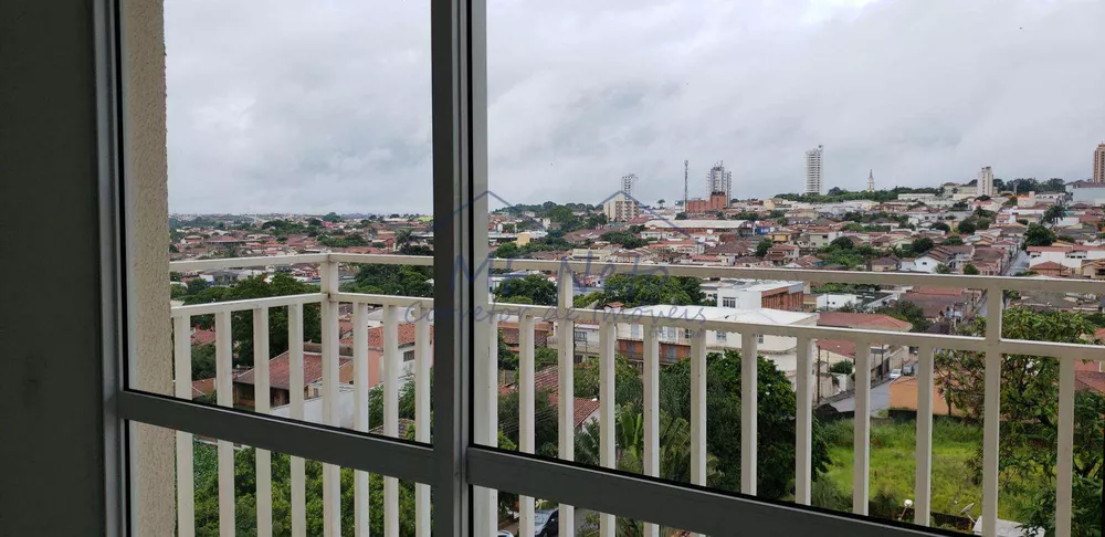 Apartamento à venda com 3 quartos, 95m² - Foto 2