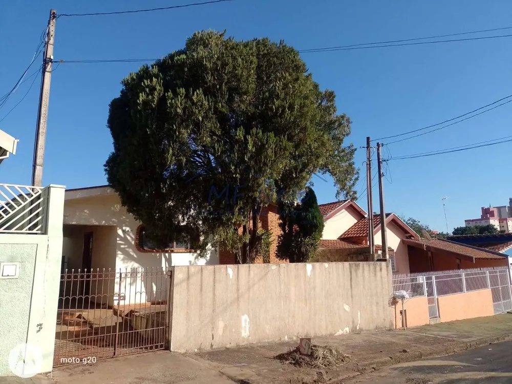 Casa, 3 quartos, 210 m² - Foto 1