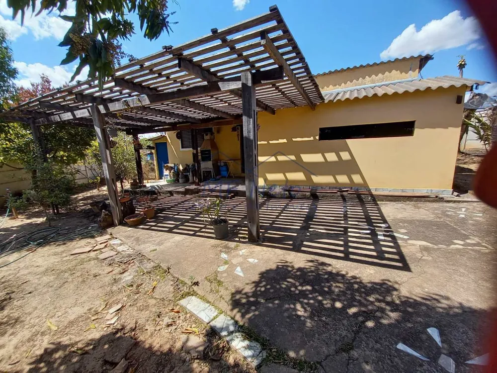 Chácara, 2 quartos, 1800 m² - Foto 1