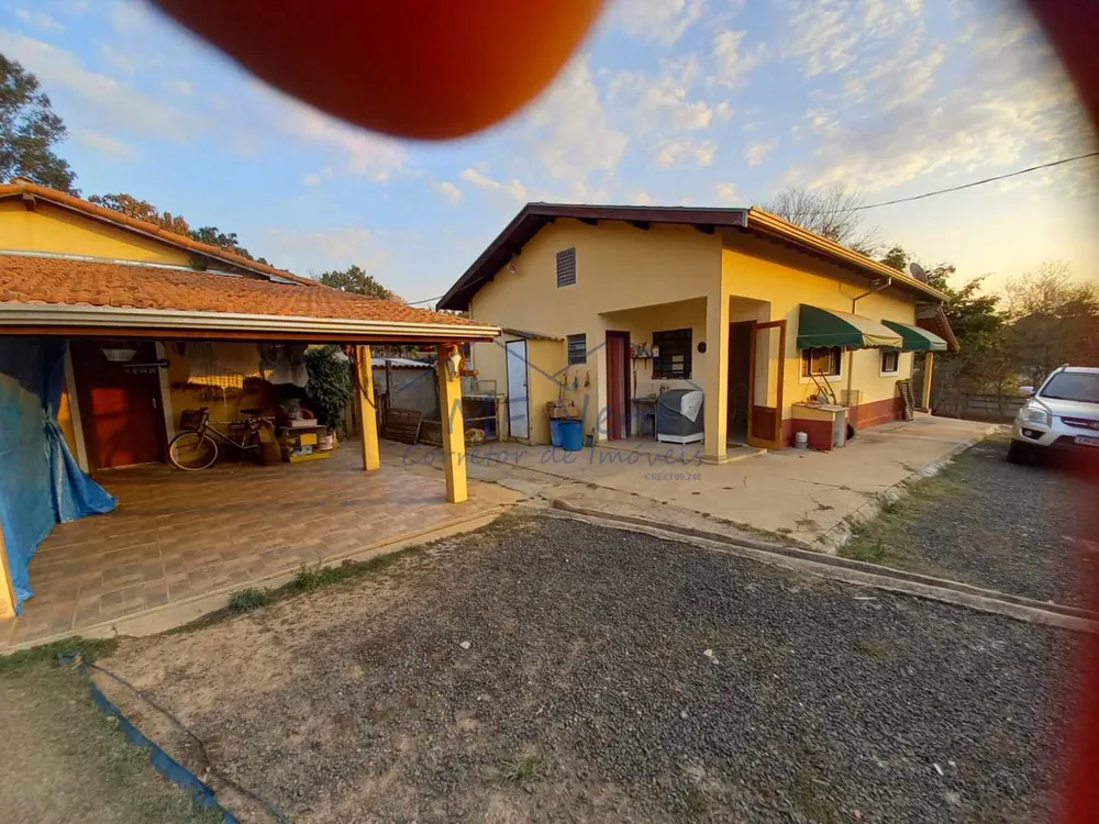 Chácara, 2 quartos, 1800 m² - Foto 1