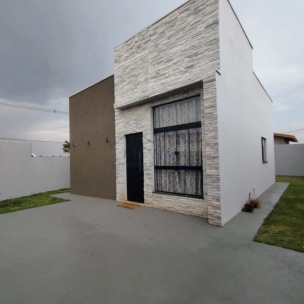 Casa, 2 quartos, 200 m² - Foto 2