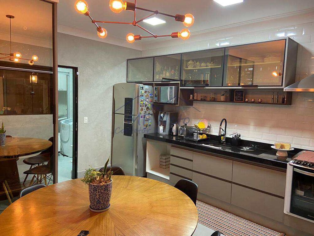 Casa, 3 quartos, 257 m² - Foto 8
