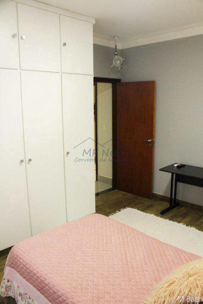 Casa, 3 quartos, 257 m² - Foto 31