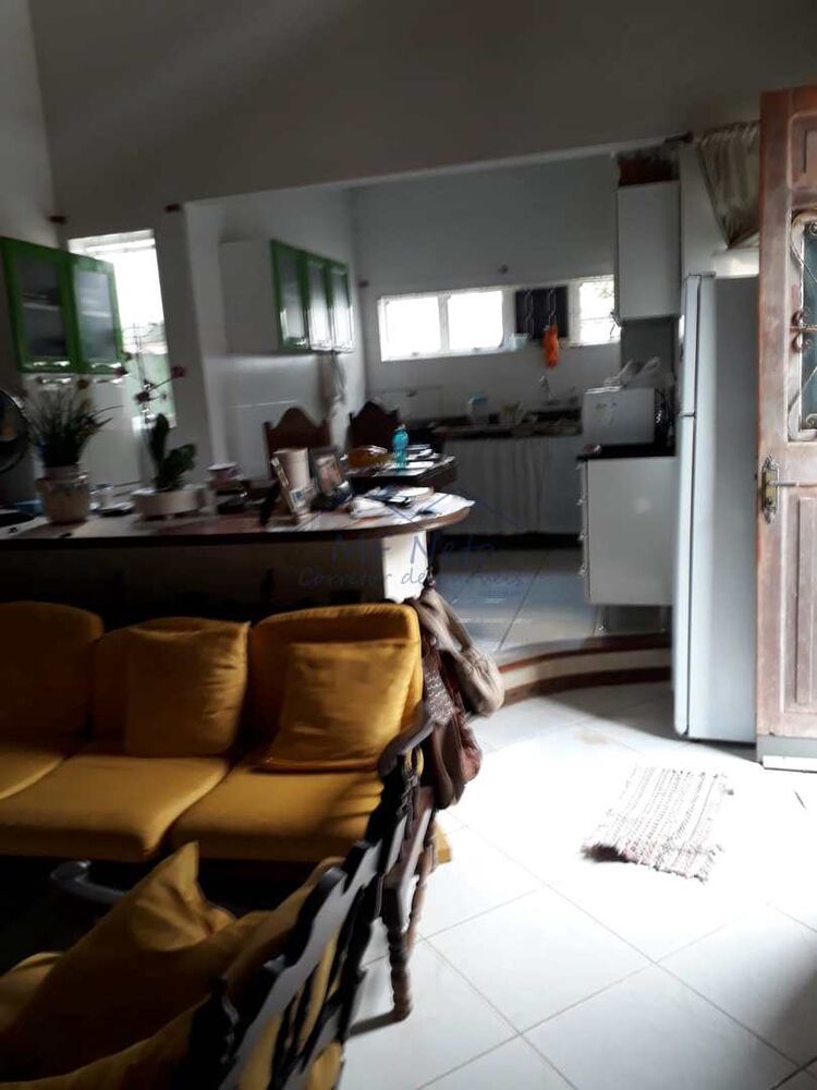 Casa à venda com 6 quartos, 391m² - Foto 2