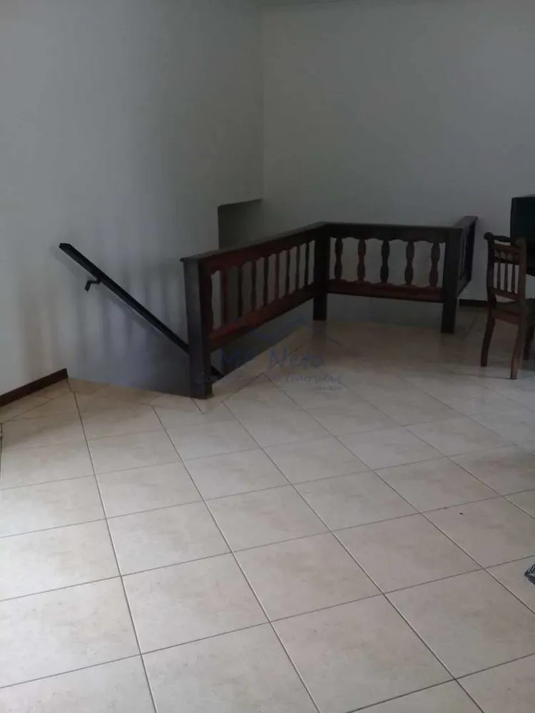 Casa, 4 quartos, 300 m² - Foto 3