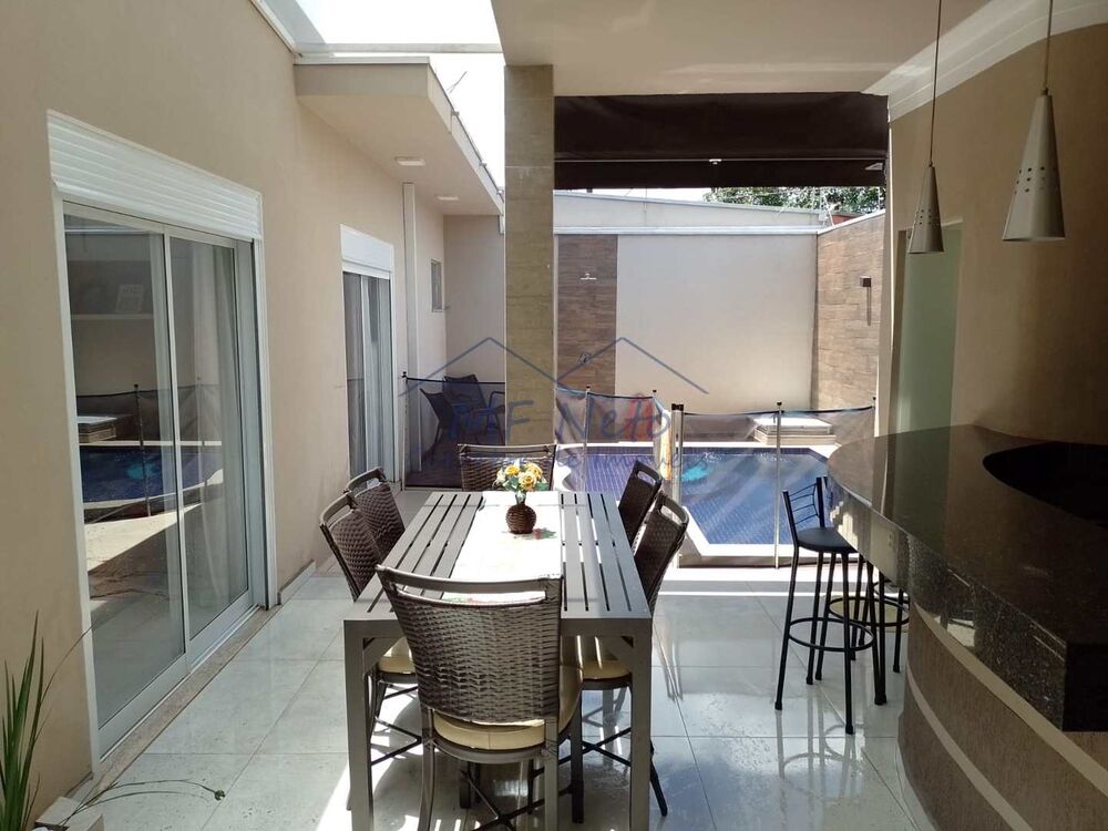 Casa à venda com 2 quartos, 250m² - Foto 26