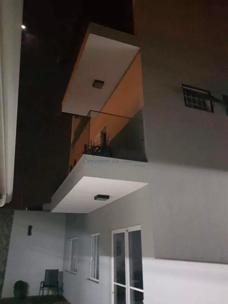 Casa à venda com 5 quartos, 400m² - Foto 3