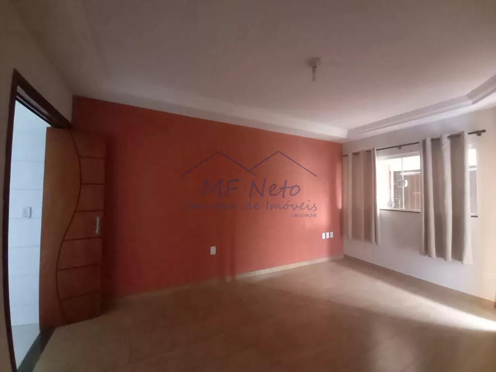 Casa à venda com 2 quartos, 250m² - Foto 4