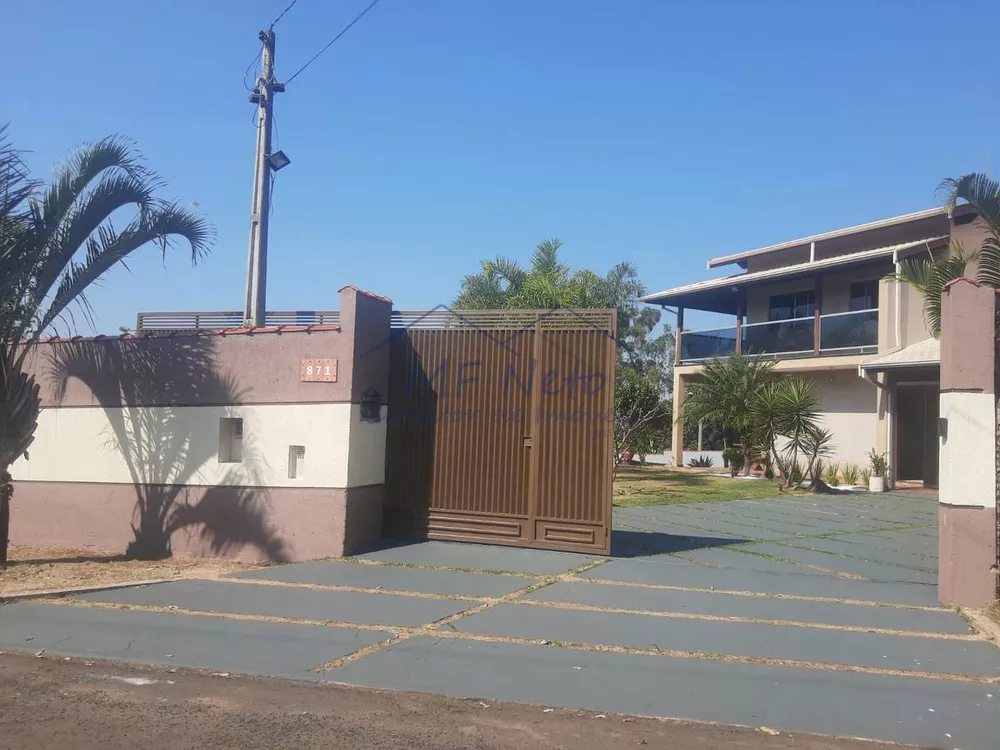 Casa de Condomínio à venda com 5 quartos, 3500m² - Foto 2