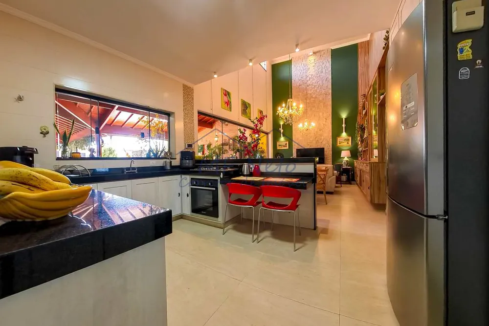 Casa, 3 quartos, 336 m² - Foto 1