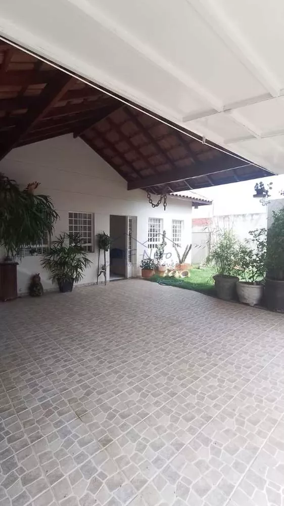 Casa à venda com 3 quartos, 275m² - Foto 3