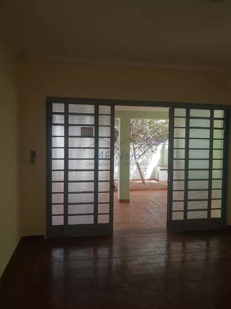 Casa à venda com 2 quartos, 124m² - Foto 3