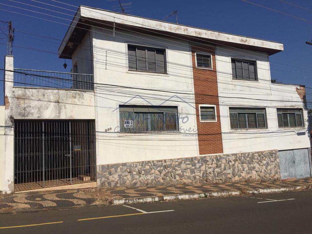 Casa à venda com 3 quartos - Foto 1
