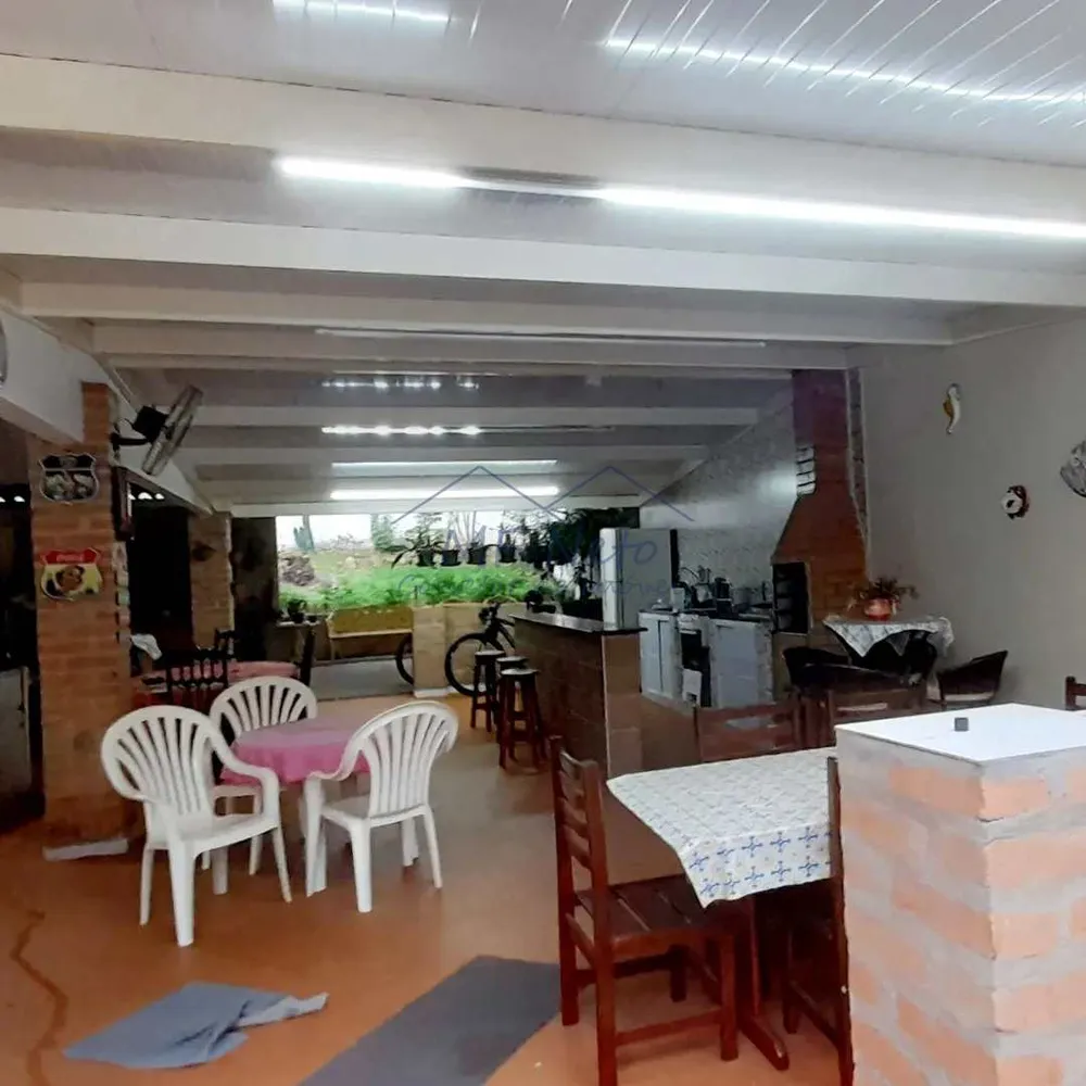 Chácara, 4 quartos, 2052 m² - Foto 4