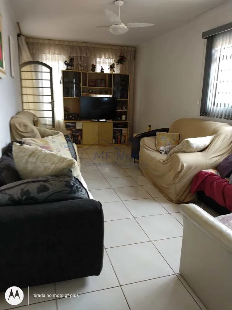 Casa, 3 quartos, 900 m² - Foto 4