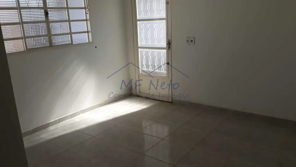 Casa, 4 quartos, 220 m² - Foto 3