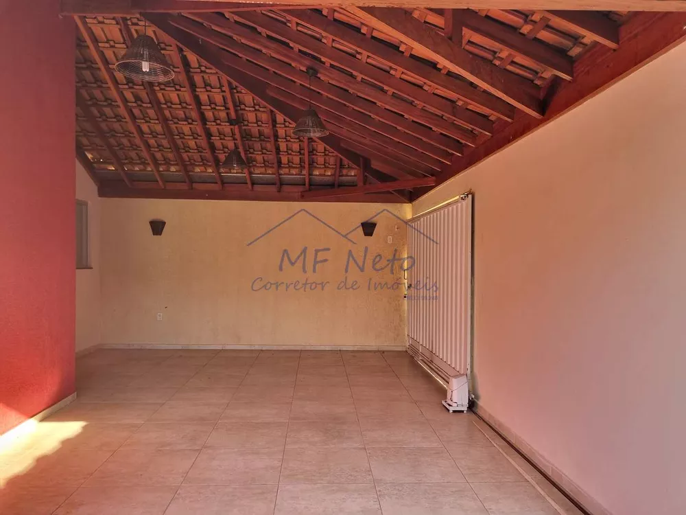 Casa à venda com 2 quartos, 250m² - Foto 2