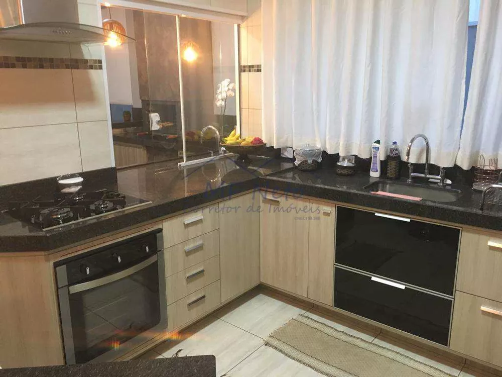 Casa de Condomínio à venda com 3 quartos, 525m² - Foto 8