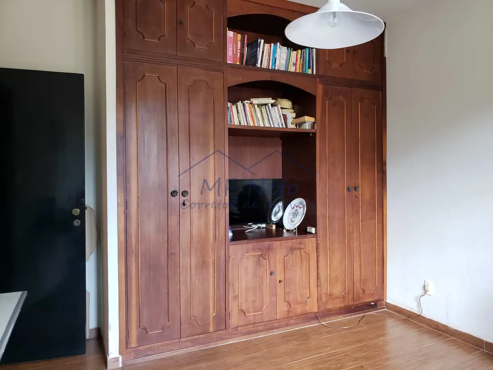 Casa, 4 quartos, 608 m² - Foto 1