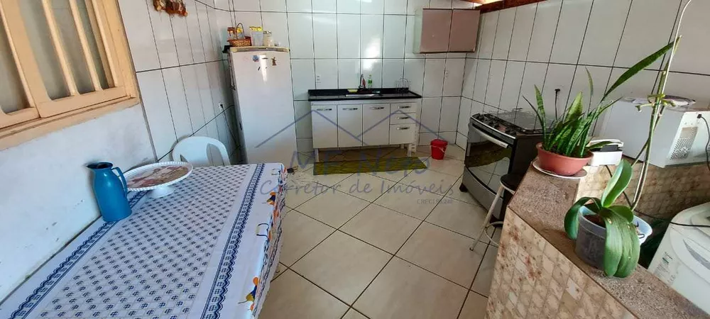 Casa à venda com 3 quartos, 350m² - Foto 8