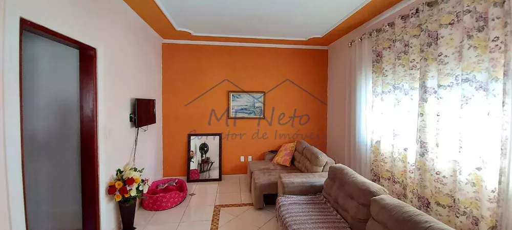 Casa à venda com 3 quartos, 350m² - Foto 2