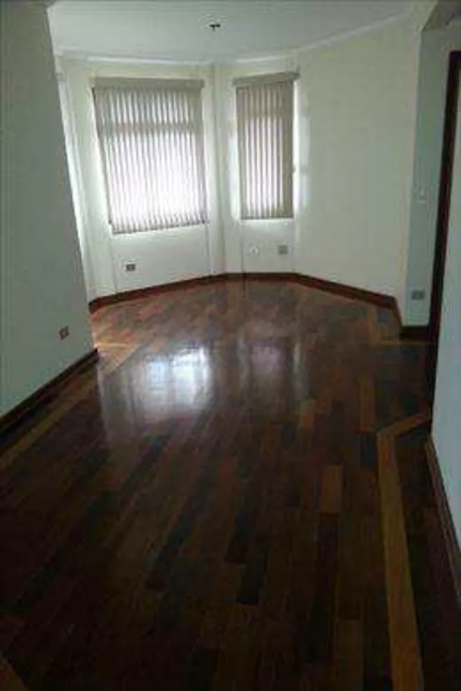 Apartamento à venda com 3 quartos, 120m² - Foto 2