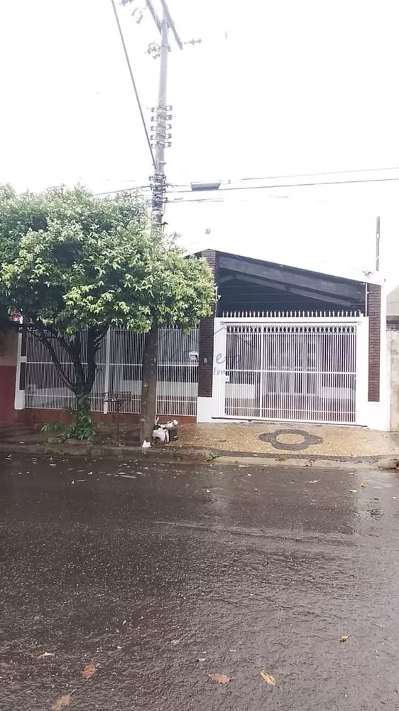 Casa à venda com 3 quartos, 300m² - Foto 2