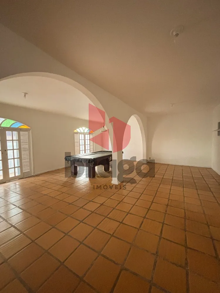Casa, 6 quartos, 361 m² - Foto 9