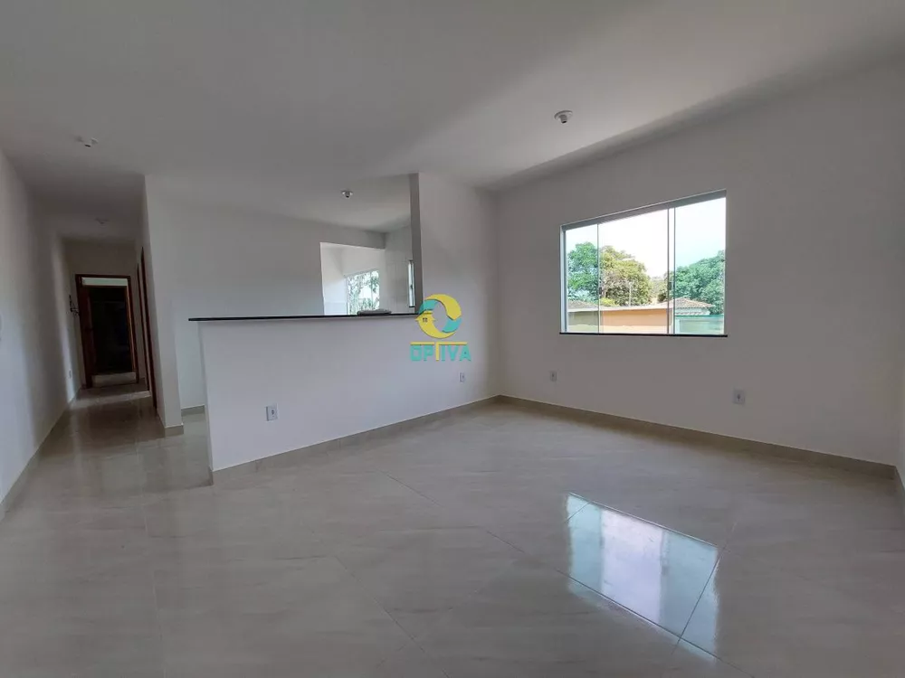 Apartamento à venda com 2 quartos, 70m² - Foto 4