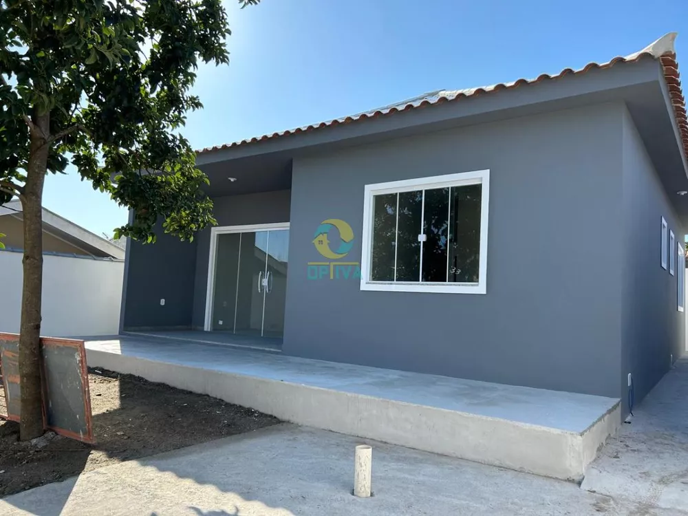 Casa à venda com 2 quartos, 76m² - Foto 1